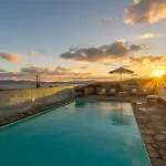 Holiday home Hera Milos 4 Bedrooms Madrakia Village *